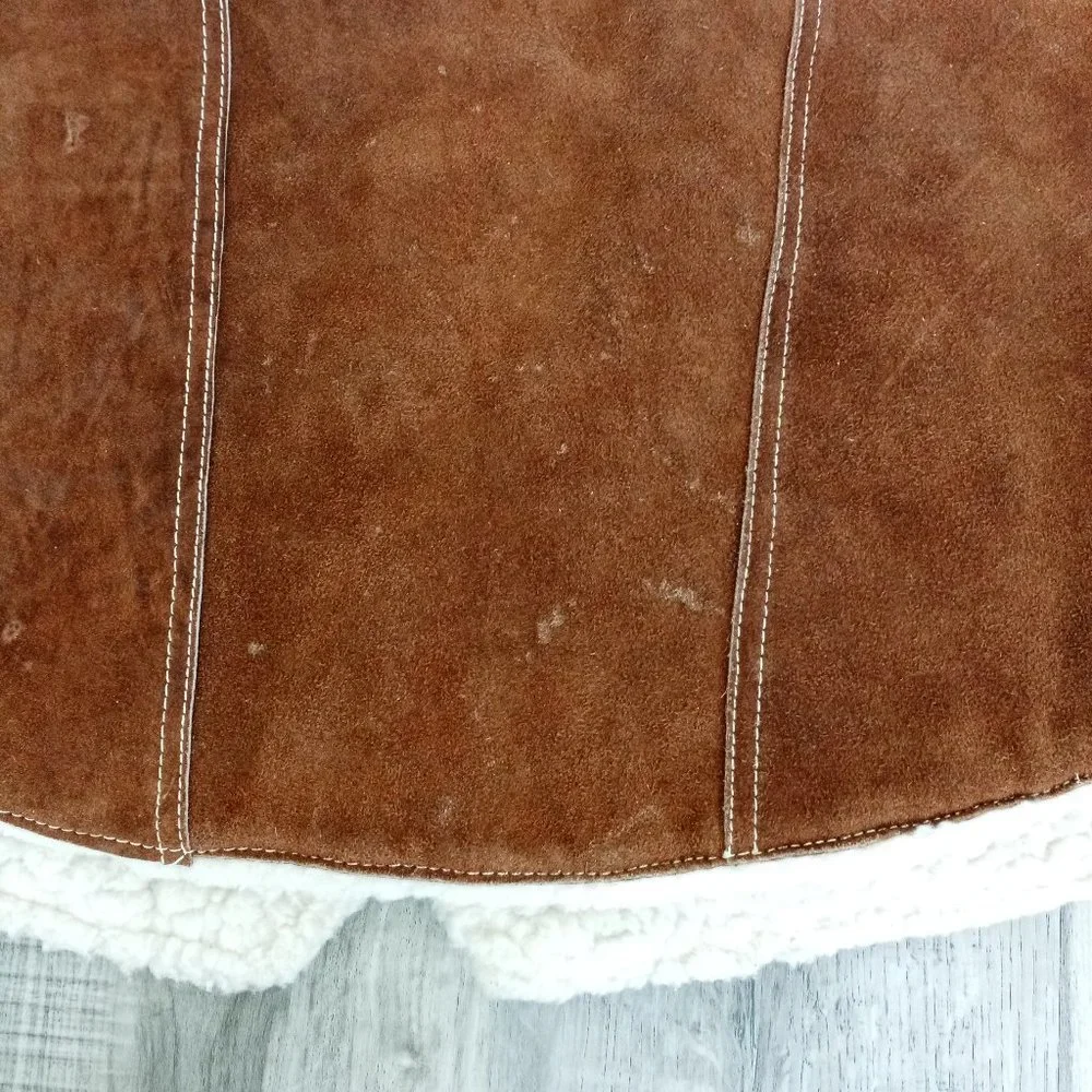 Vest Suede Leather Sherpa lined Men's size 46 Made in Mexico